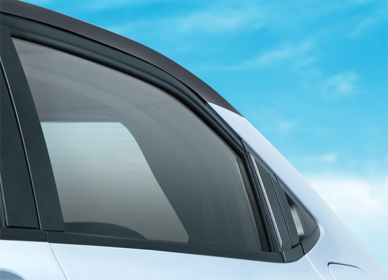 Two Tone Body (with Black Roof)